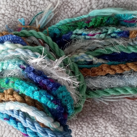 Blue Green Tan Cream Earthy Yarnfall - Picture 5 of 10